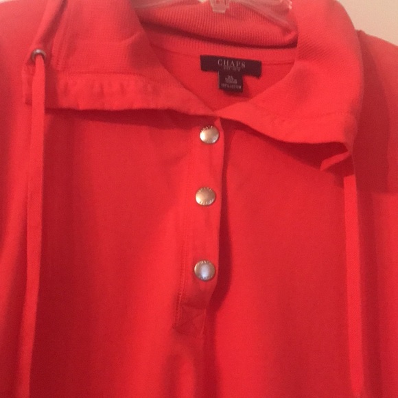 Top - Picture 2 of 4